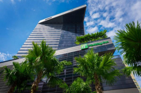 Holiday Inn Bangkok Sukhumvit by IHG